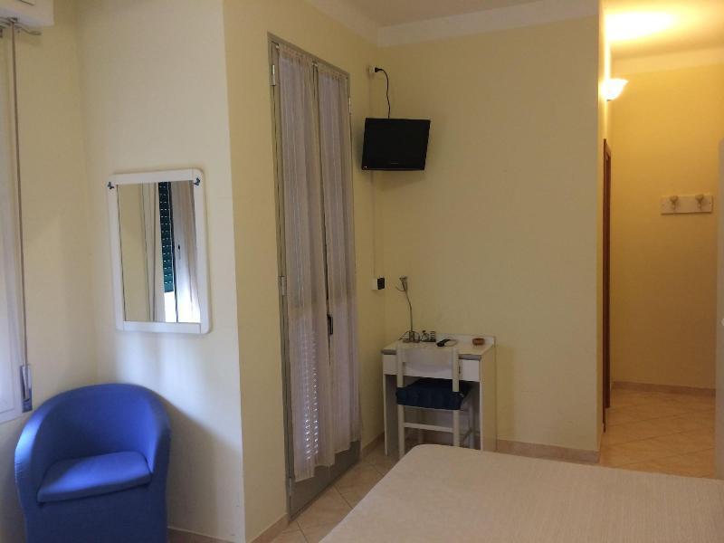Hotel Lora Rda Luxury บอร์ดิเกรา ภายนอก รูปภาพ