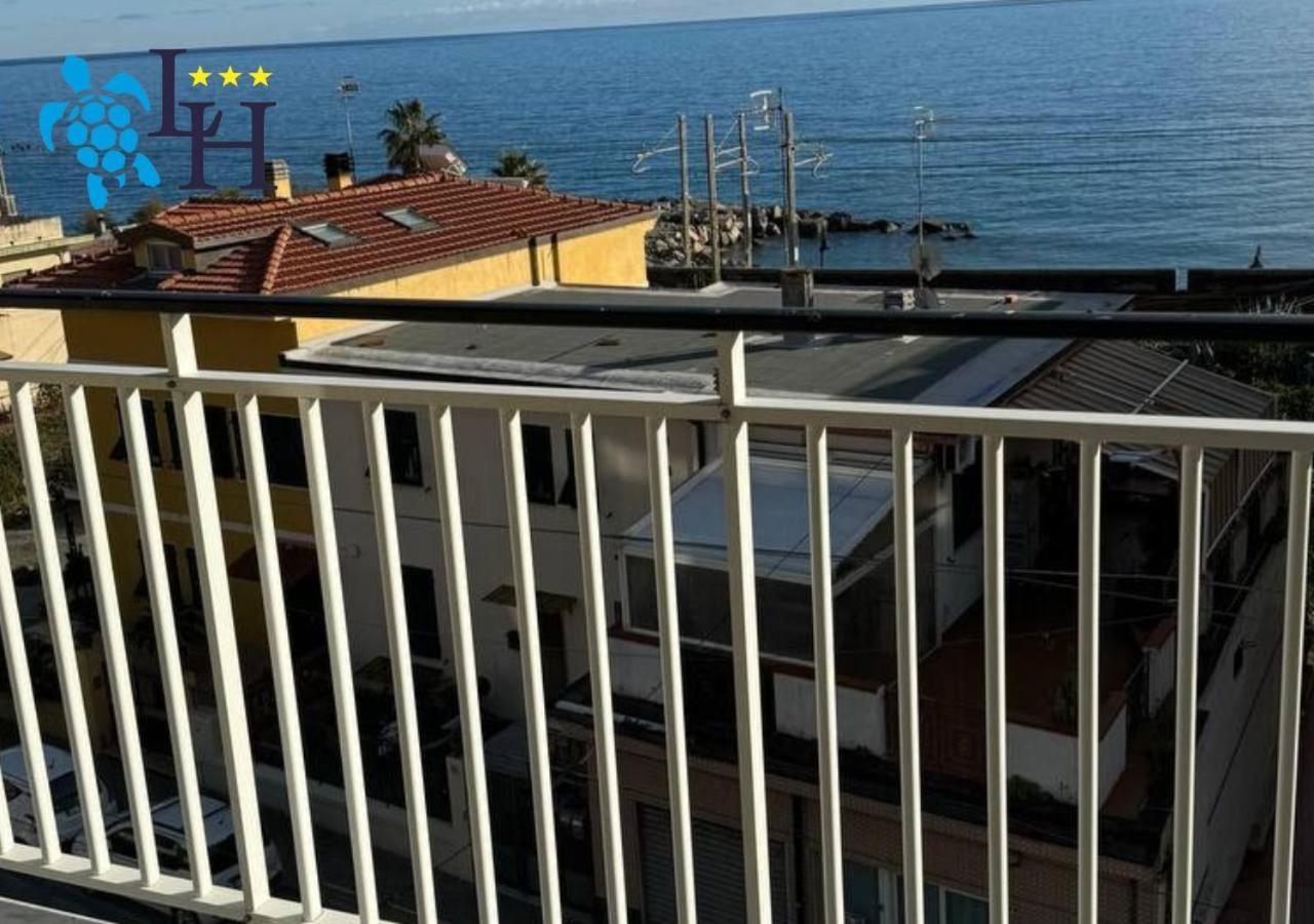 Hotel Lora Rda Luxury บอร์ดิเกรา ห้อง รูปภาพ