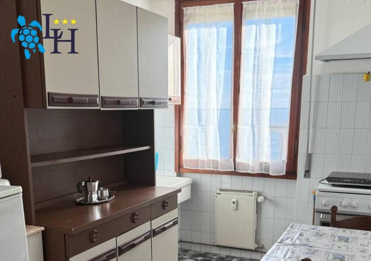 Hotel Lora Rda Luxury บอร์ดิเกรา ห้อง รูปภาพ