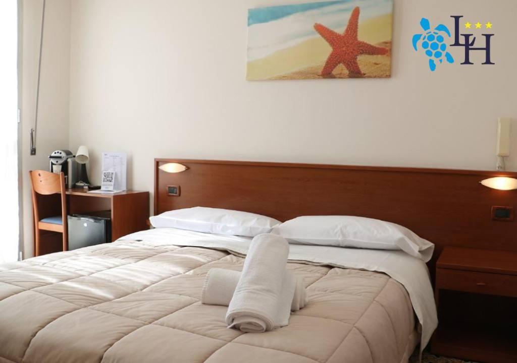 Hotel Lora Rda Luxury บอร์ดิเกรา ภายนอก รูปภาพ